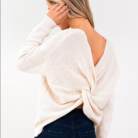 Montrez Sweaters - LAST ONE ~ Ivory/Beige Twisted Knot Sweater